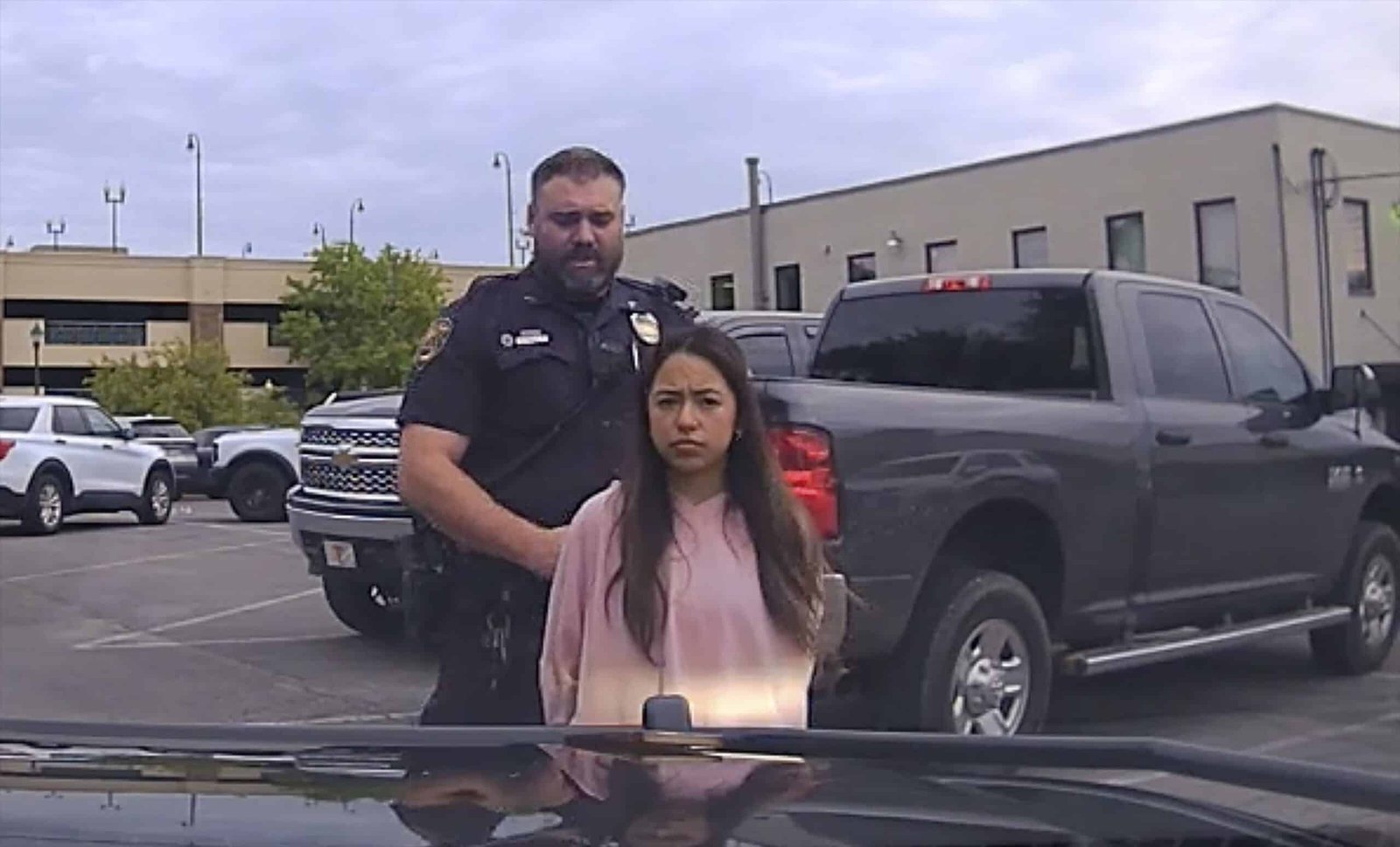 Adolescent Georgia stopped by ICE after a wrong traffic stop gave bail: lawyer