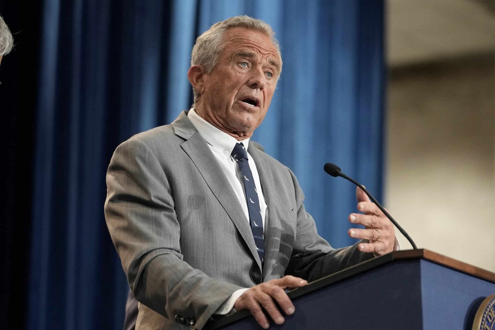 RFK Jr. asks that the 'new' vaccines under controlled tests with placebo