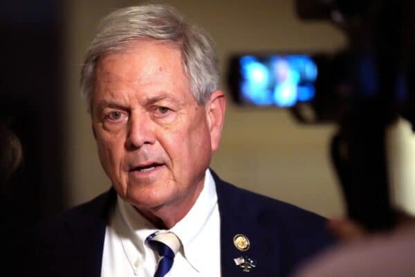 The Republican hard funds threaten to derail the bill of the Republican Party that covers Trump's agenda