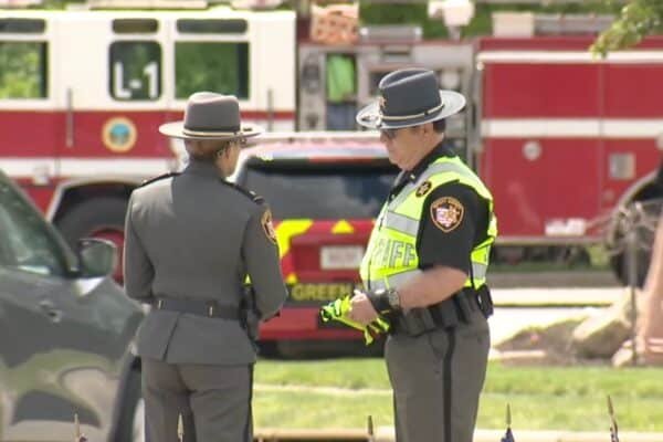 'Tragic accident': the adolescent dies after falling from Float of the Fallen Day Parade