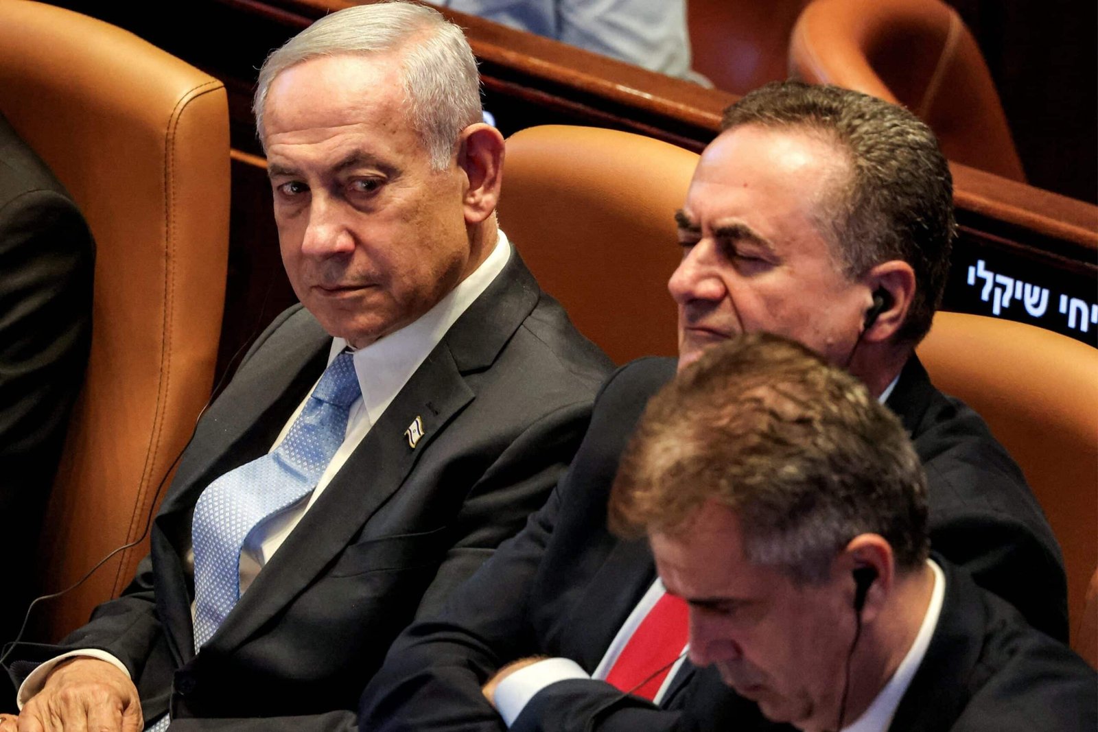 Photo: The Prime Minister of Israel, Benjamin Netanyahu, the Minister of Defense, Israel Katz, and the Minister of Energy and Infrastructure, Eli Cohen, attend the President of Argentina to the Israeli Parliament at its headquarters in Jerusalem on June 11, 2025.