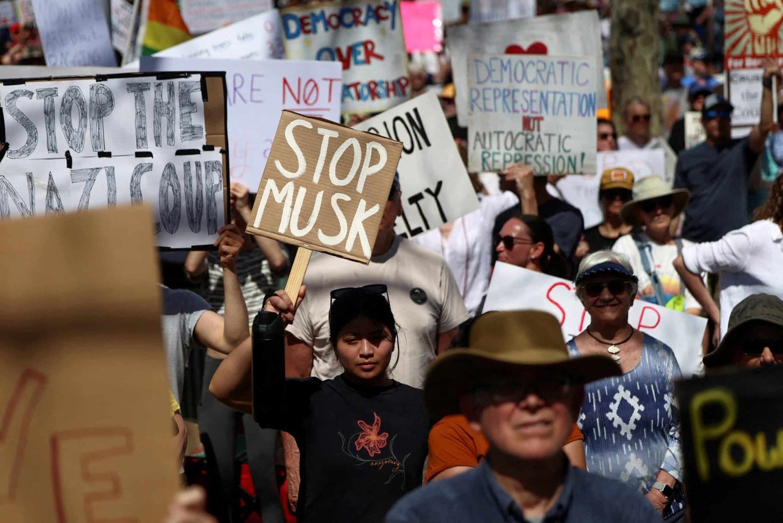Progressives that support the 'Day of No Kings' protests in the United States to counteract Trump and the military parade