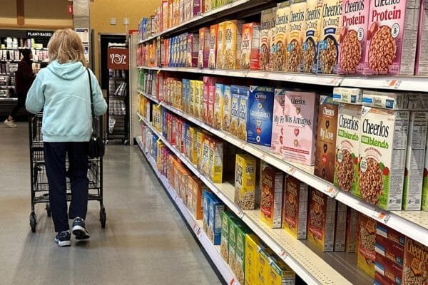 The feeling of the consumer improves more than expected as Trump reverges tariffs