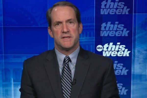 Top Democrat says Trump attacks Iran a "mass and massive bet"