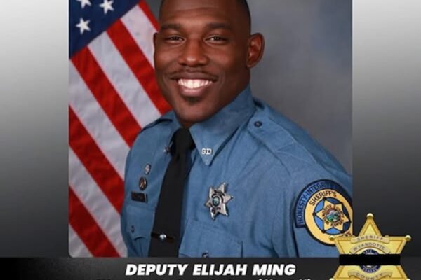 Deputy of the Kansas sheriff and killed the call to domestic violence