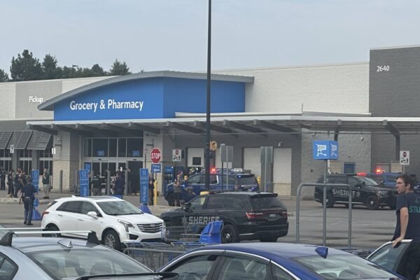 Several people stabbed in Walmart in Traverse City, Michigan; suspicious of custody