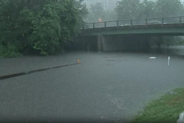 Sudden flood threat to northeastern parts, including New York City