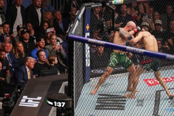 Trump proposes the UFC fight in the celebration of the White House for America250