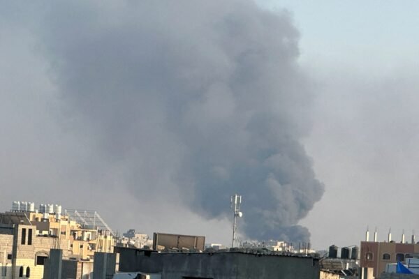 Photo: Israeli military operation in Deir Al-Balah