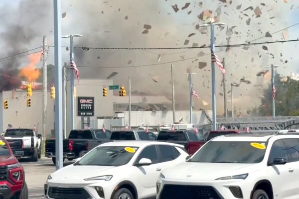 3 firefighters hurt after the crash causes gas explosion at the veterinary clinic; DWI accused driver