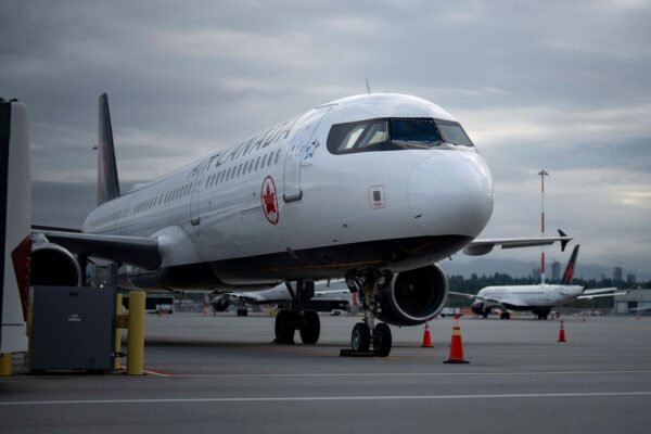 Air Canada to gradually resume flights after reaching a settlement with Union