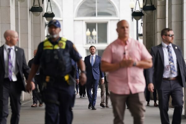 HECLE VANCE, HEGSETH, MILER while getting photos with the DC National Guard