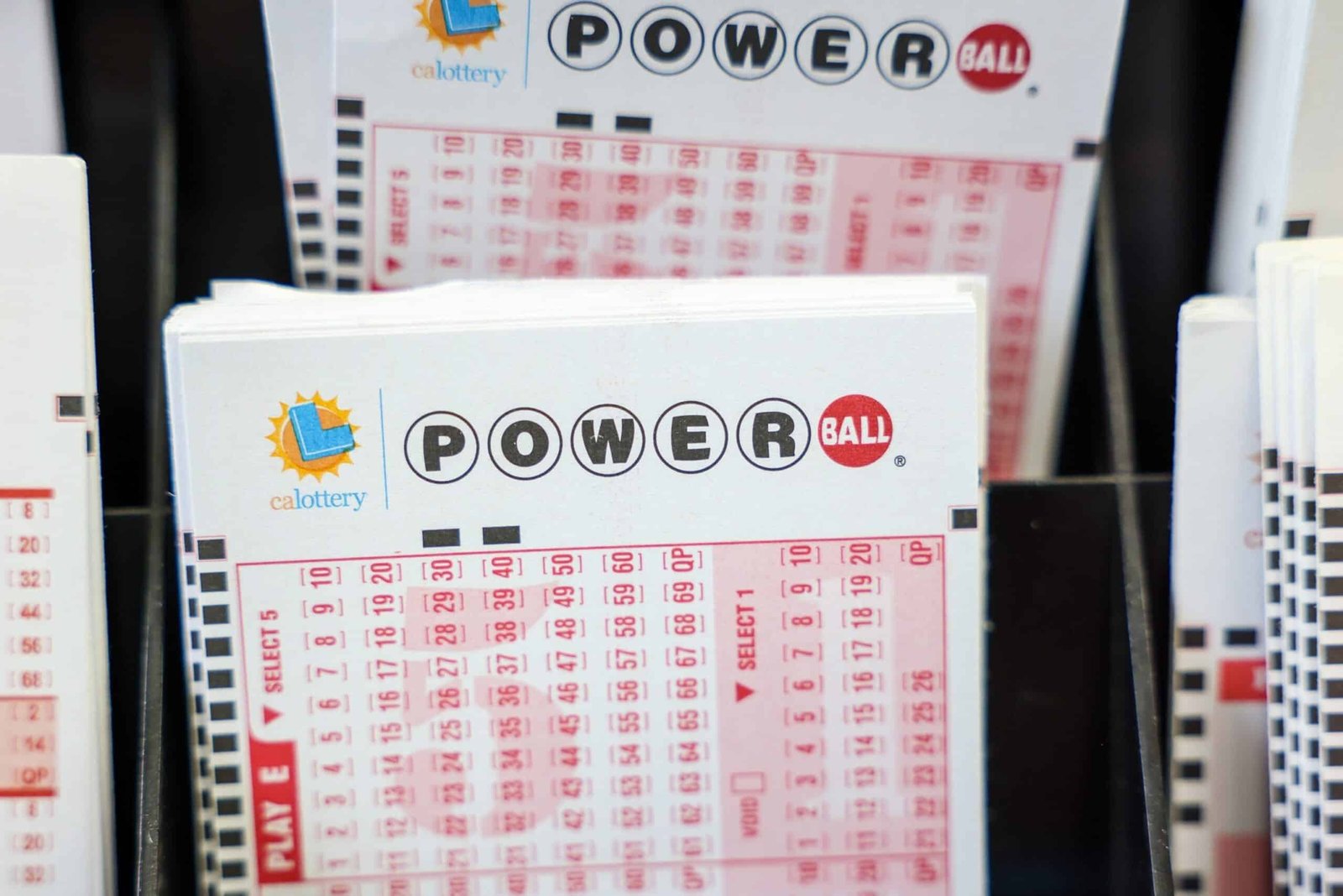 Winning numbers at Saturday's raffle for a $ 700 million powerball major prize