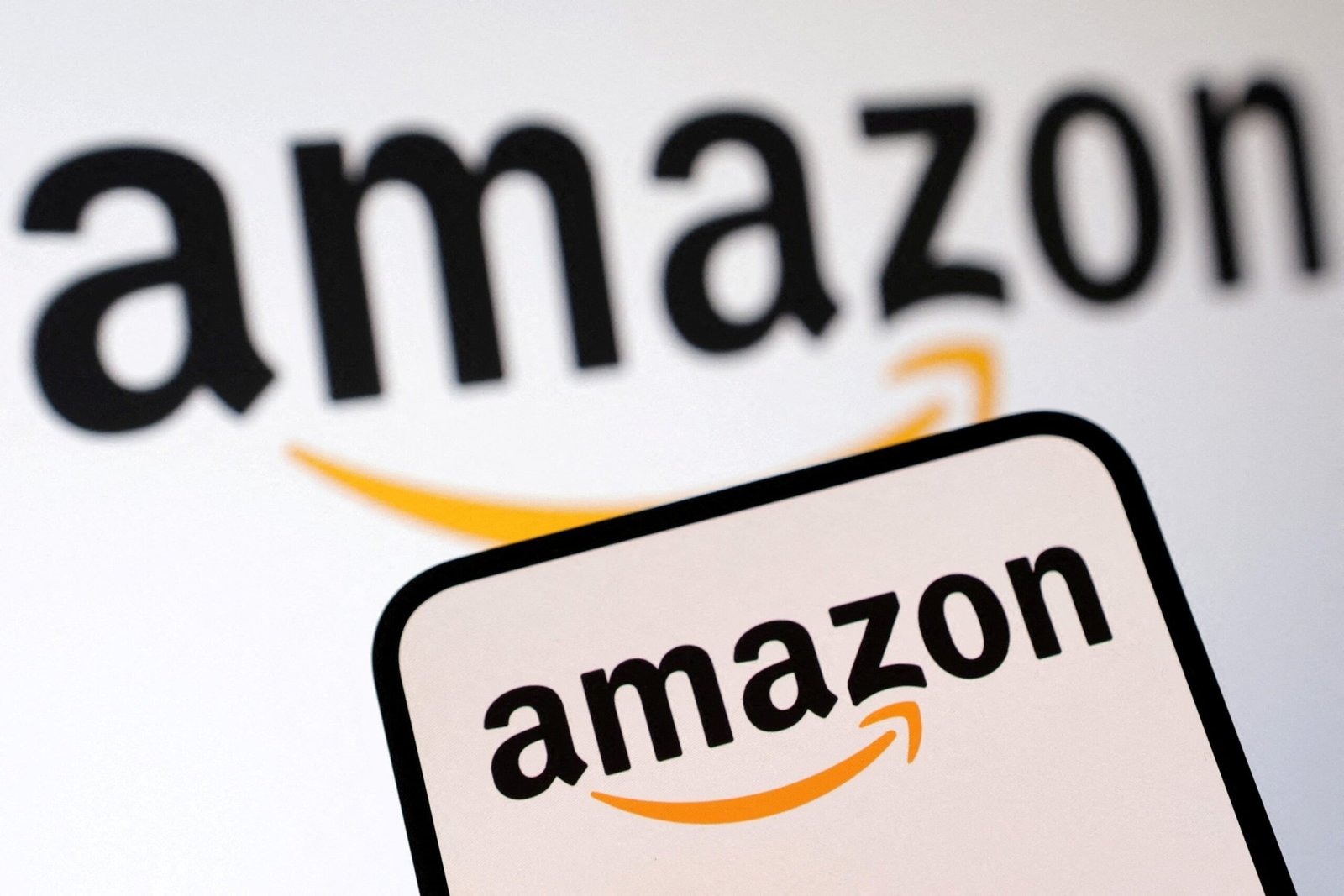 PHOTO: FILE PHOTO: The illustration shows the Amazon logo