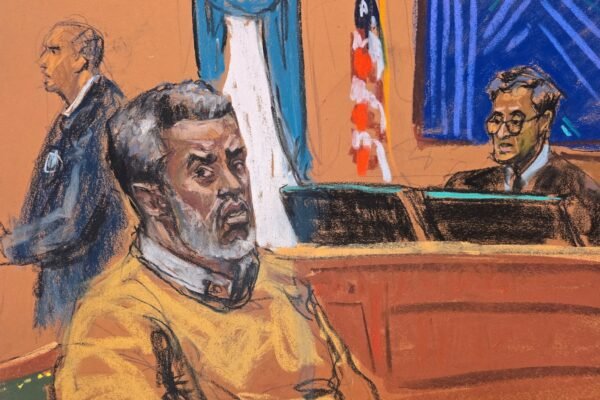 Photo: Sean 'Diddy' Combs Listen when Judge Arun Subramanian pronounces the sentence during the Court of Combs in New York, on October 3, 2025, in this sketch of the Court.