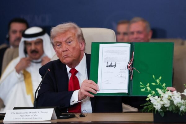 Trump, world leaders meet in Egypt to sign ceasefire deal with Netanyahu absent Trump, world leaders meet in Egypt to sign ceasefire deal with Netanyahu absent