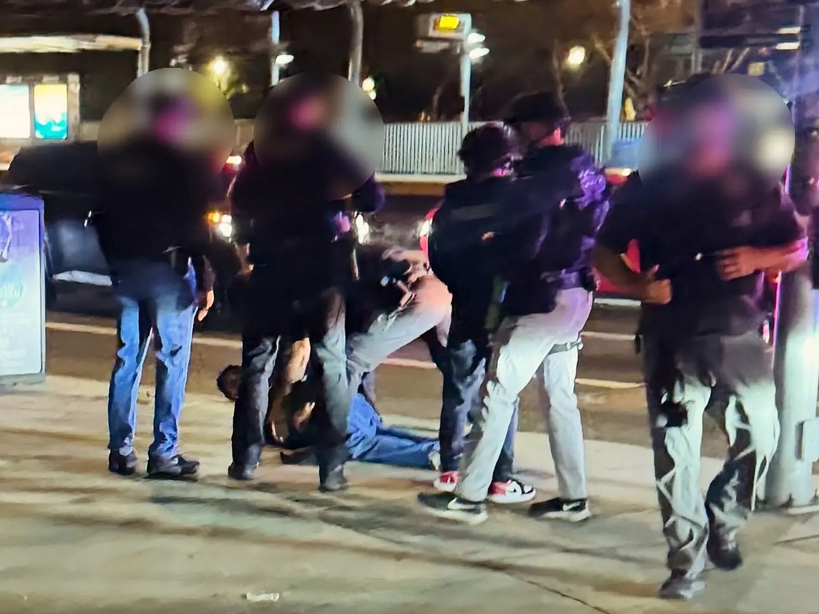 The last murders of Rob Reiner: the video shows the moments before the arrest of Nick Reiner